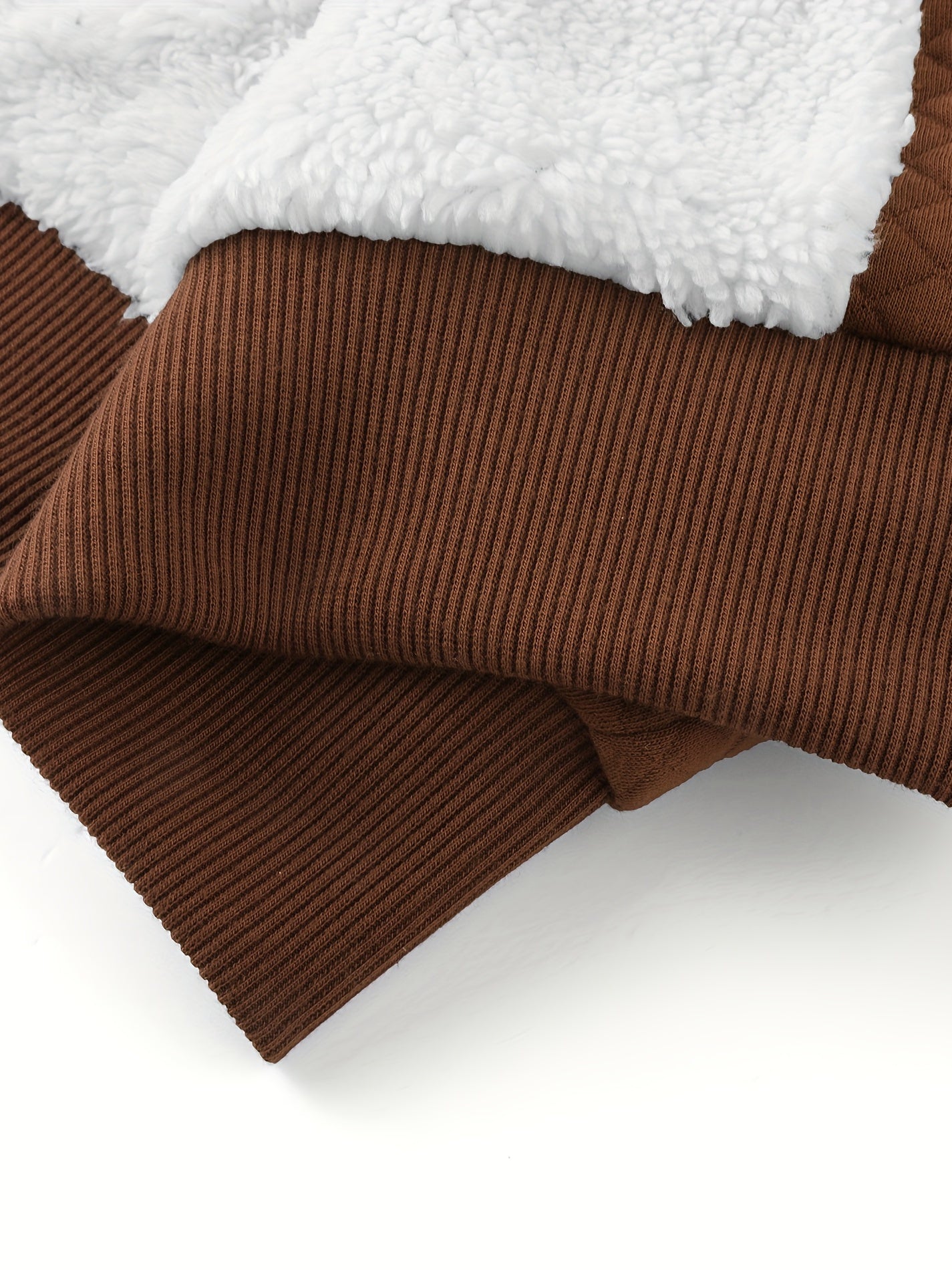 Felpa con cappuccio in pelliccia testurizzata