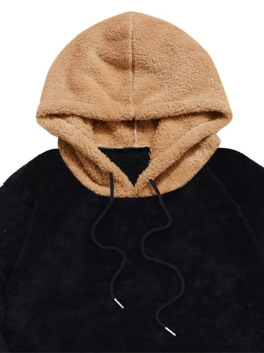 soffice felpa con cappuccio e pantaloni della tuta