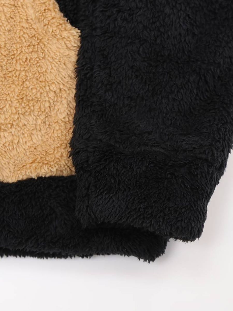 soffice felpa con cappuccio e pantaloni della tuta