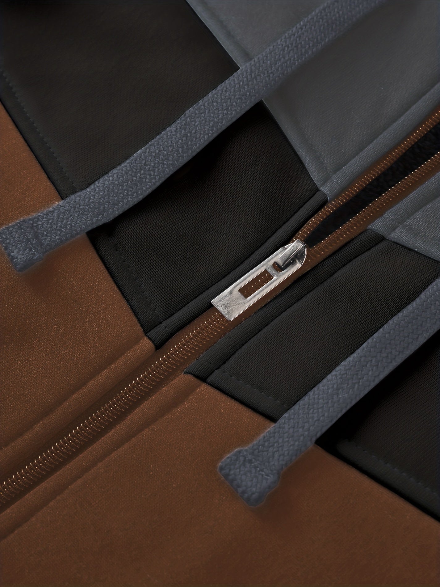 Felpa con cappuccio versatile in pelliccia da uomo