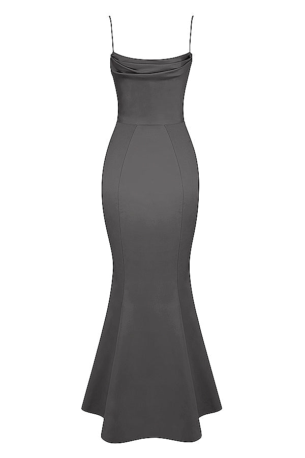 Abito a coda di pesce in raso