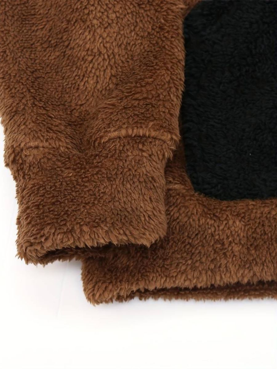 soffice felpa con cappuccio e pantaloni della tuta