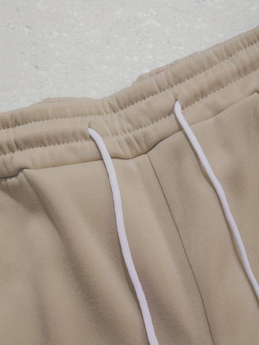 felpa con cappuccio e pantaloni da jogging con coulisse