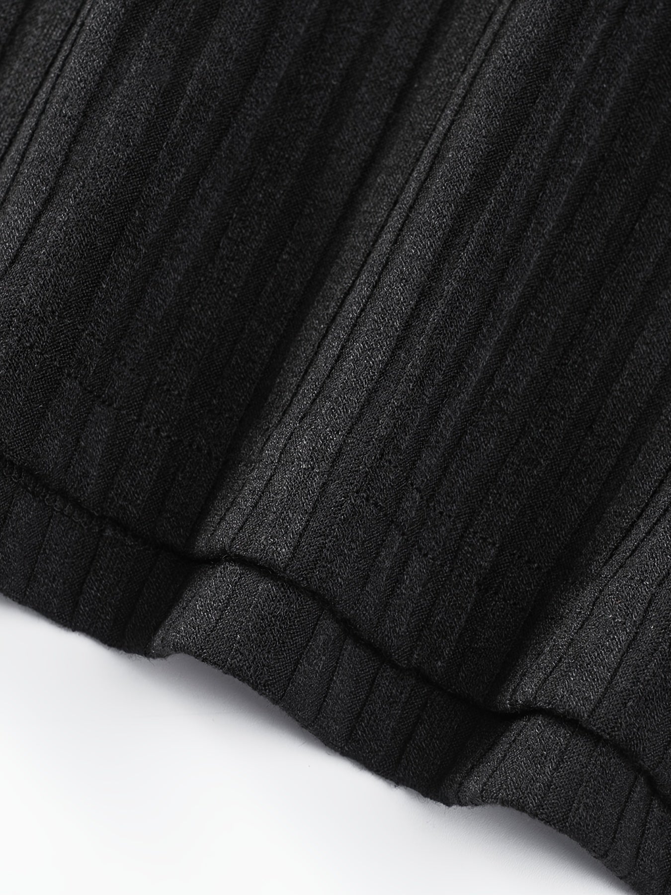 Camicia Henley nera a righe con maniche lunghe