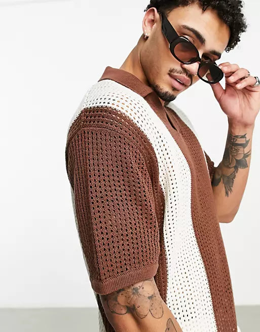 Polo Bershka all'uncinetto a righe larghe