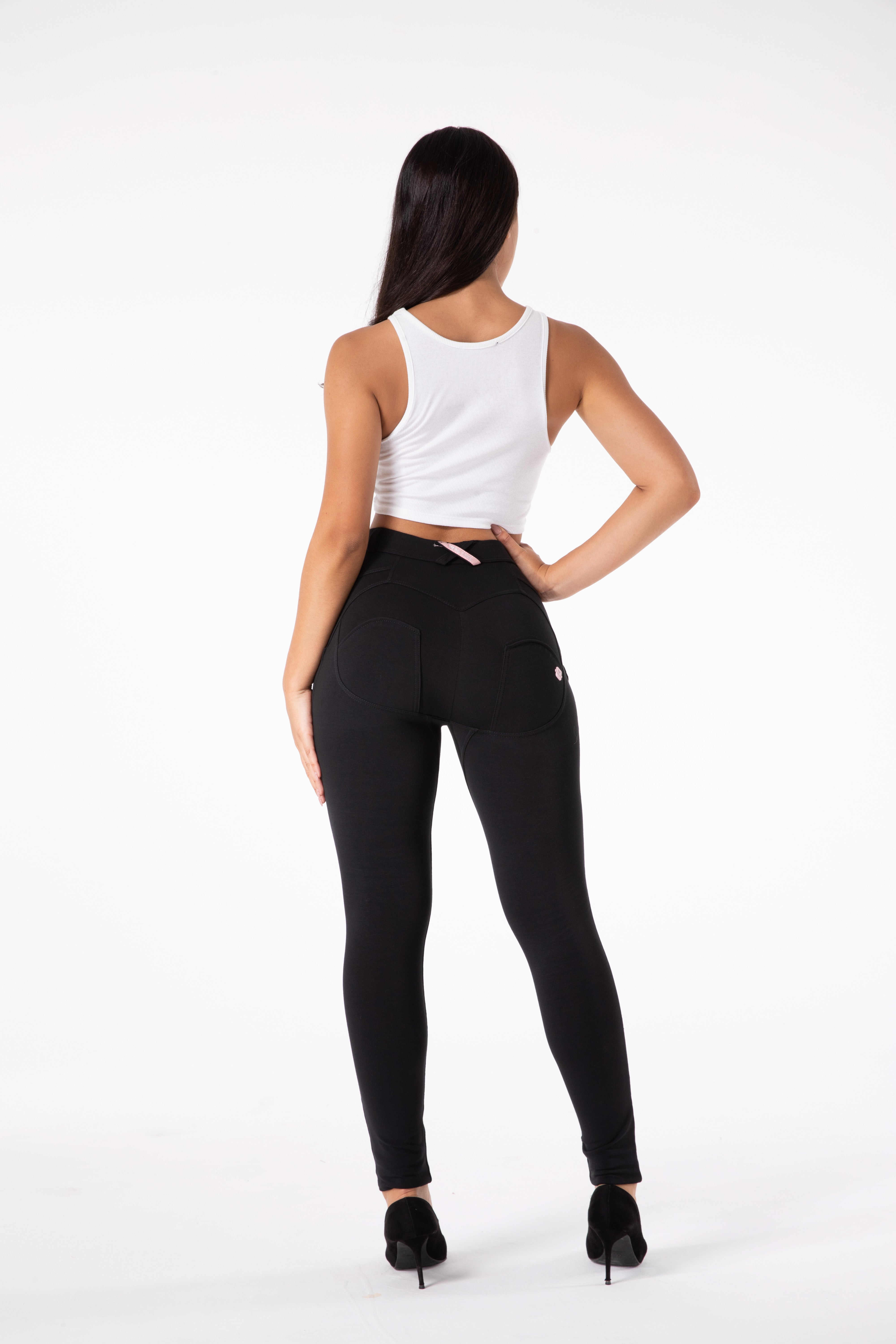 Pantaloni attillati neri
