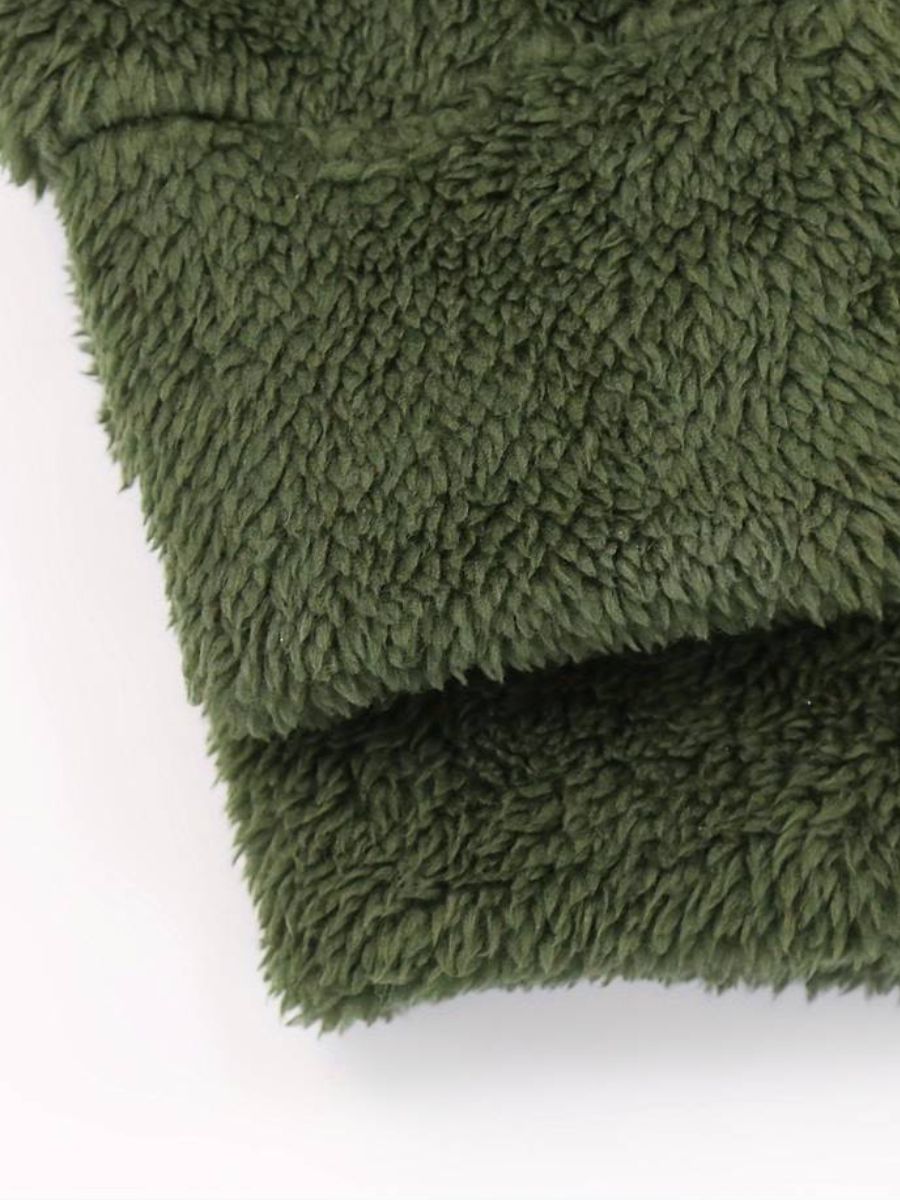 soffice felpa con cappuccio e pantaloni della tuta