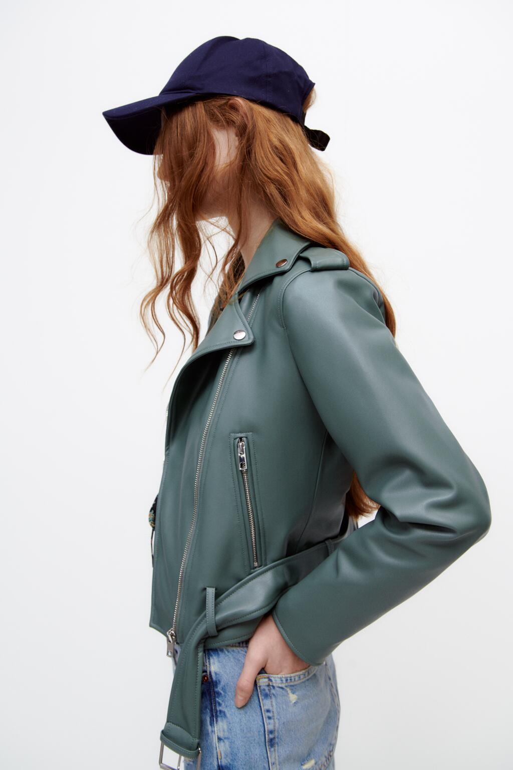 Elegante giacca in pelle con cintura