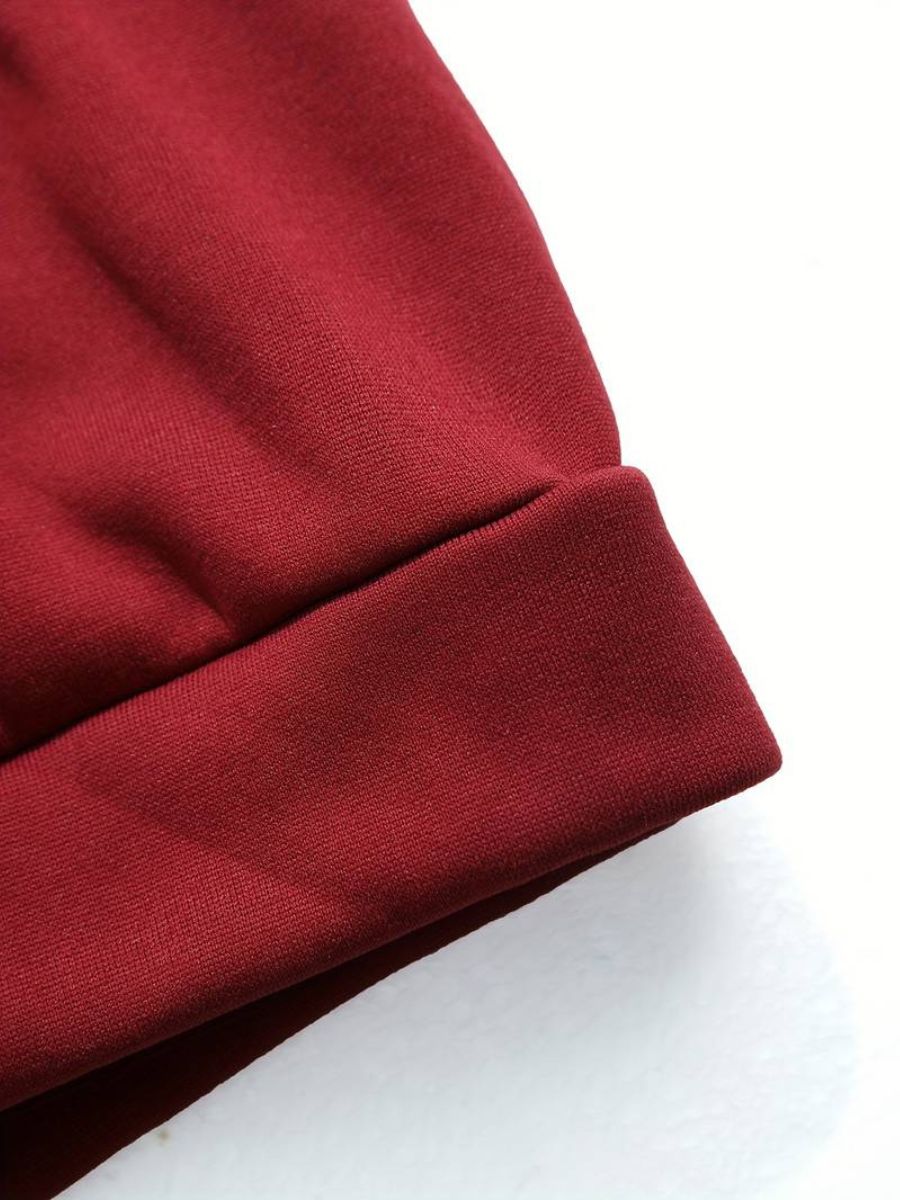 felpa con cappuccio e pantaloni da jogging con coulisse