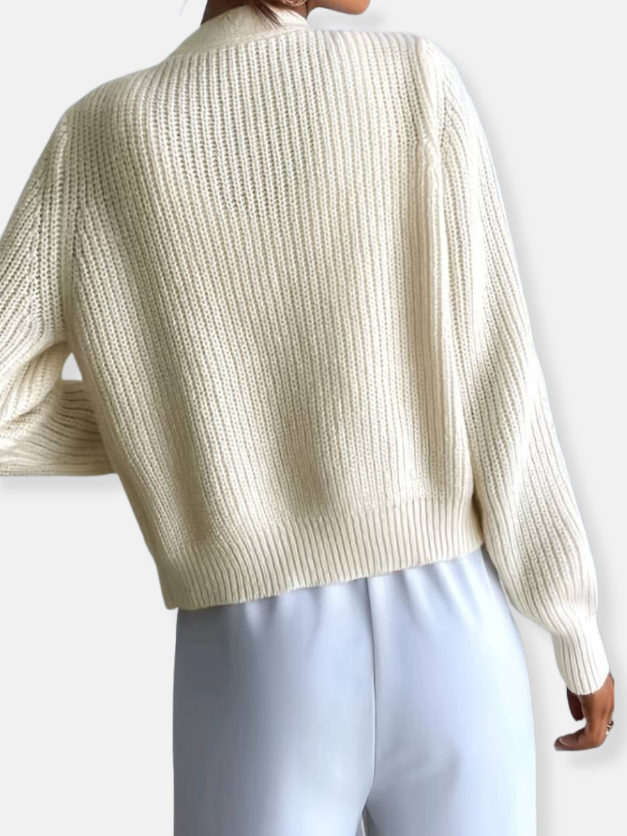 cardigan e camicia con scollo a V