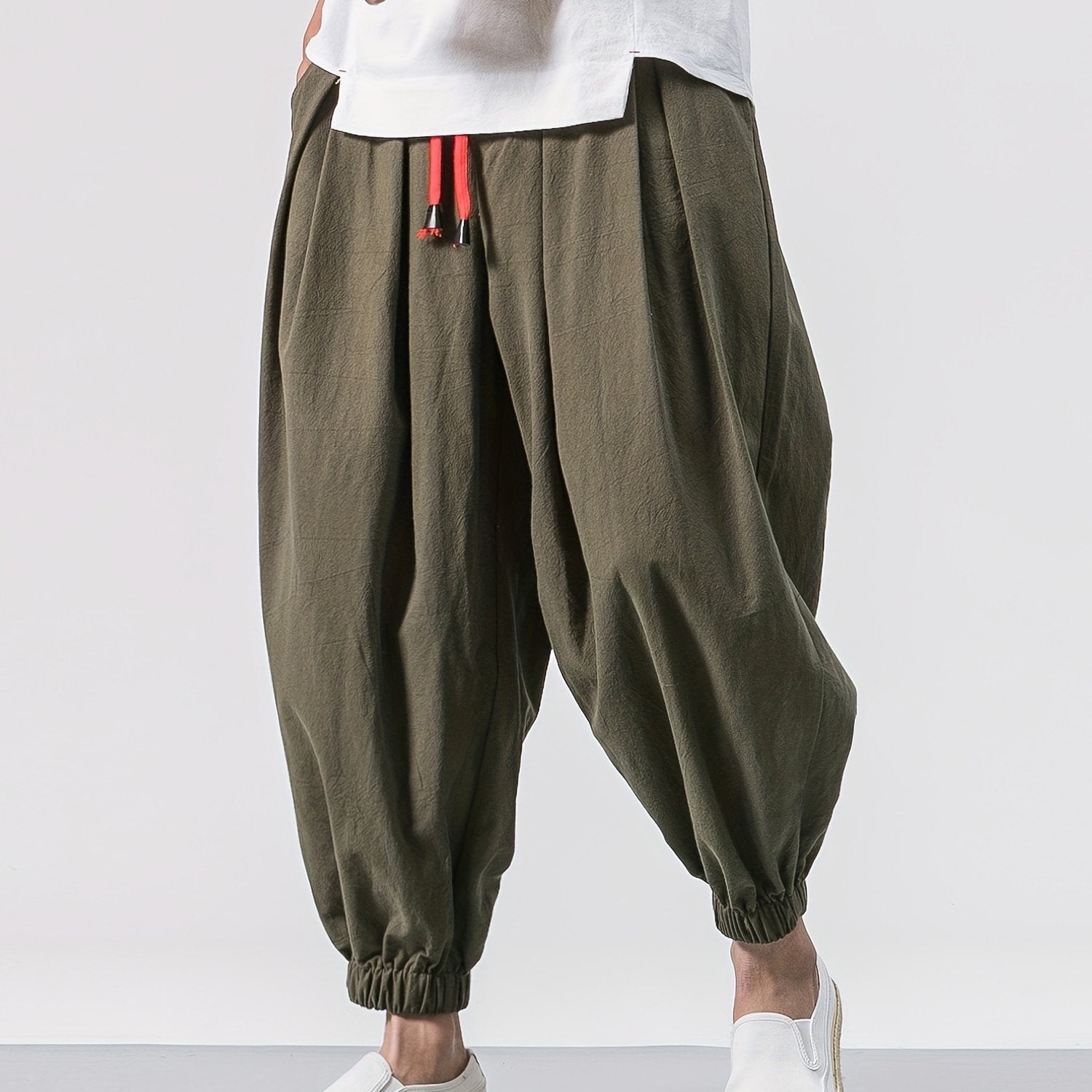 Pantaloni harem alla moda da uomo