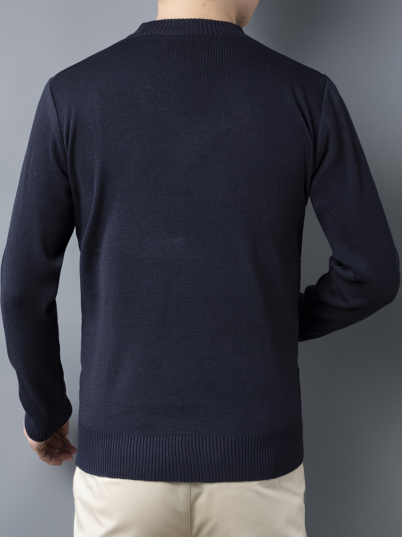 Maglione lavorato a maglia blu navy per uomo