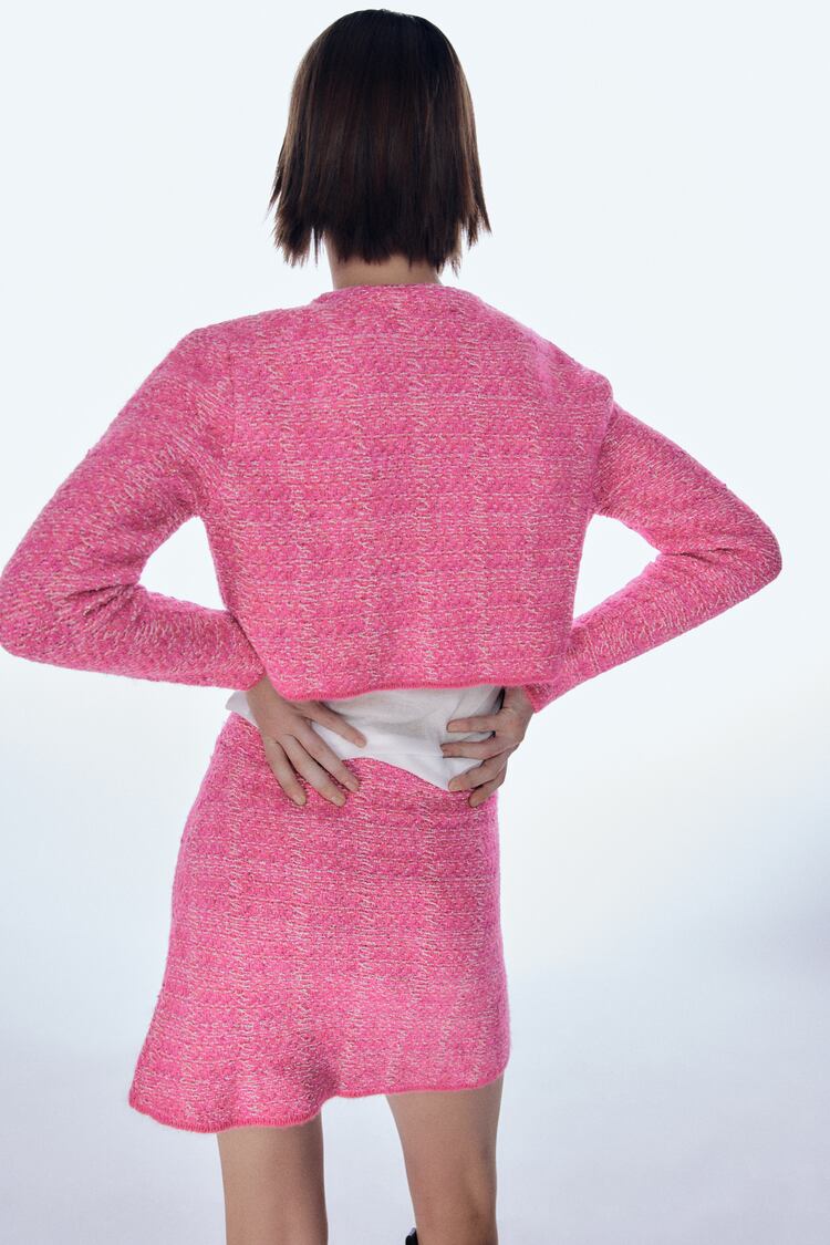 Gilet in maglia testurizzata con tailleur gonna