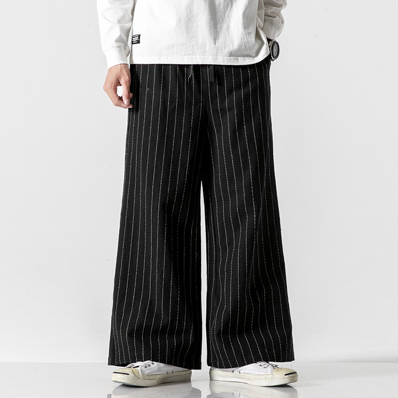 Pantaloni a righe con gamba dritta