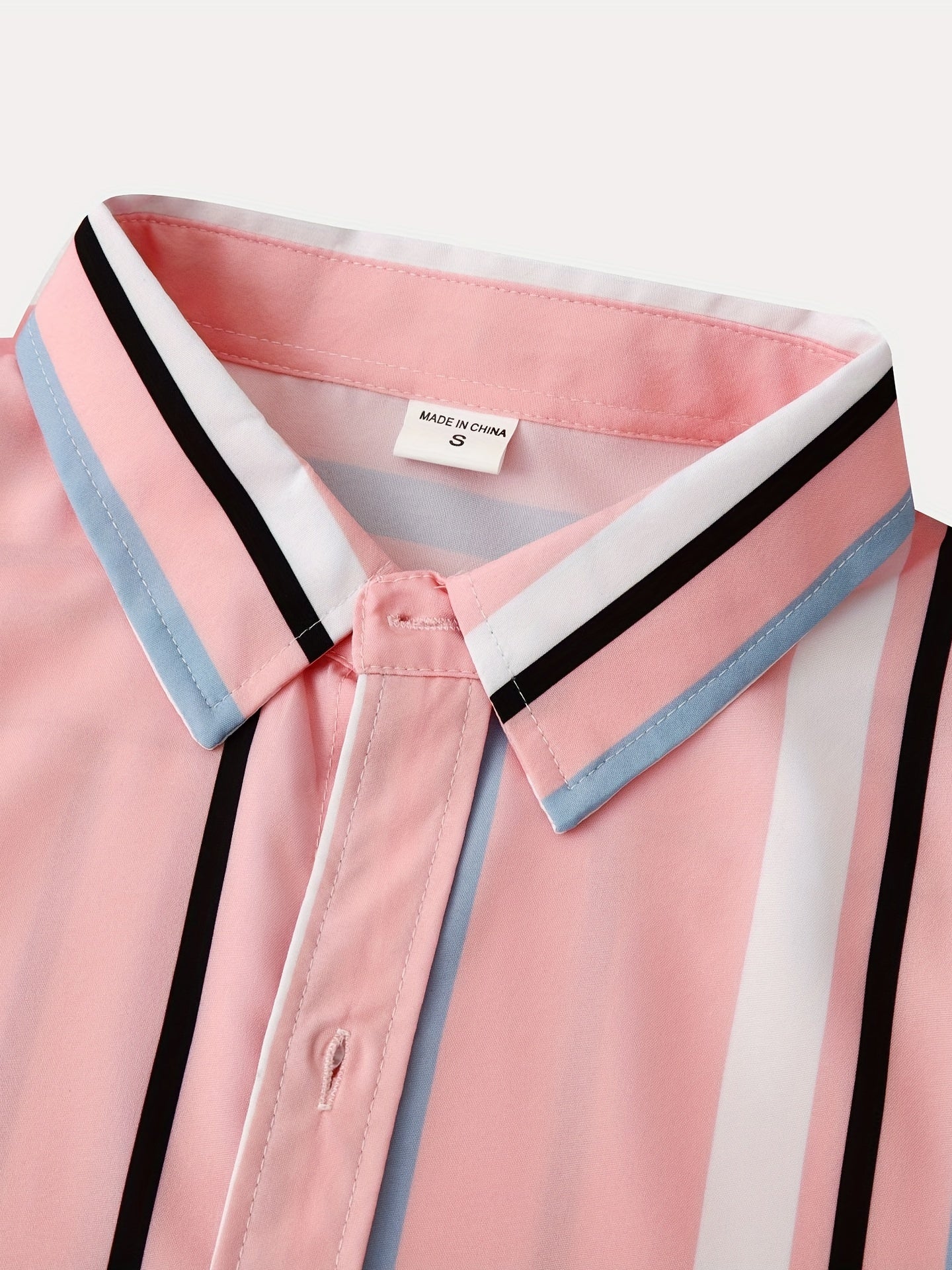 Camicia casual da uomo a maniche corte sottili con risvolto con motivo a righe