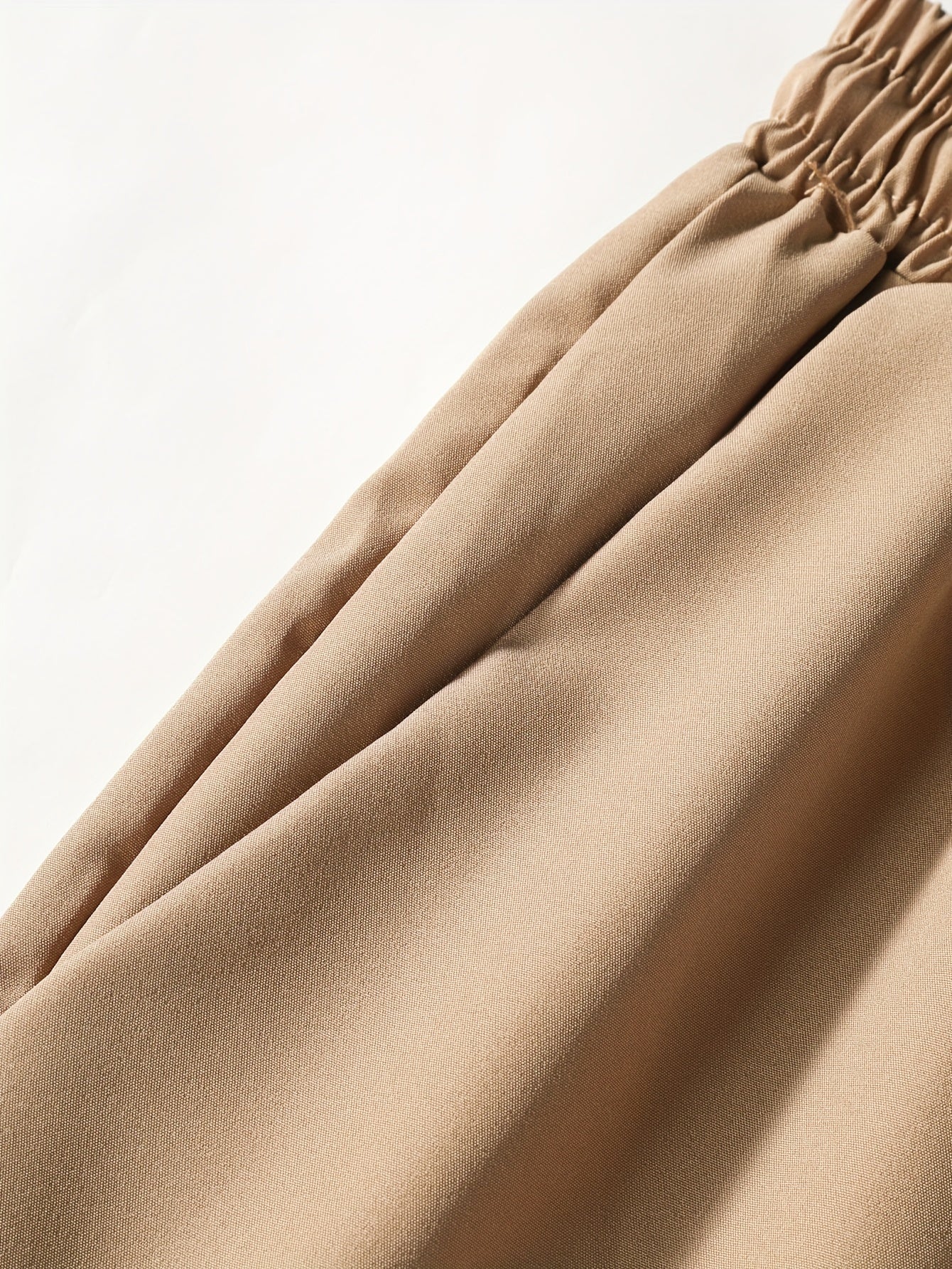 Set camicia e pantaloncini con stampa di foglie