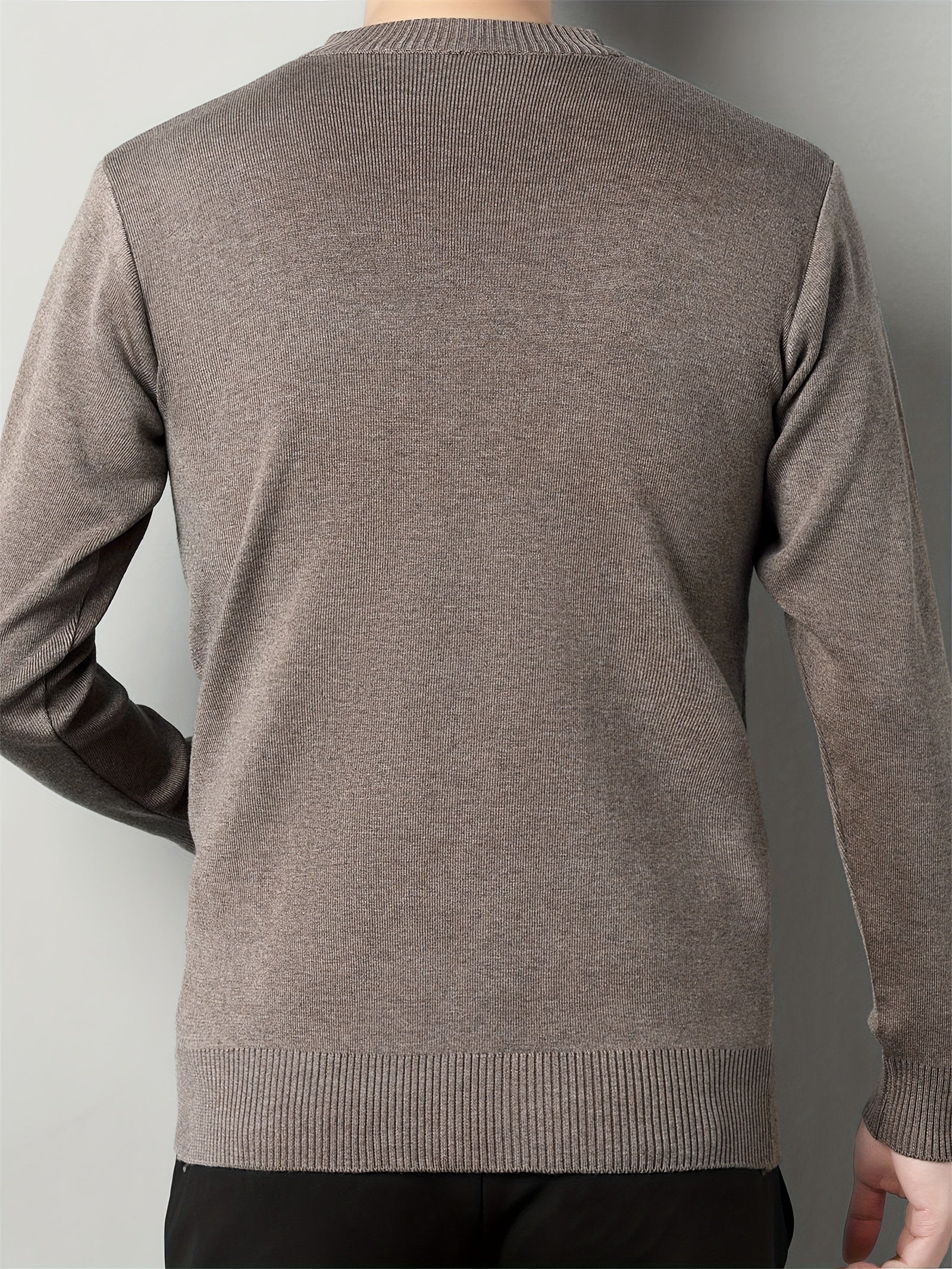 Maglione lavorato a maglia con motivo geometrico