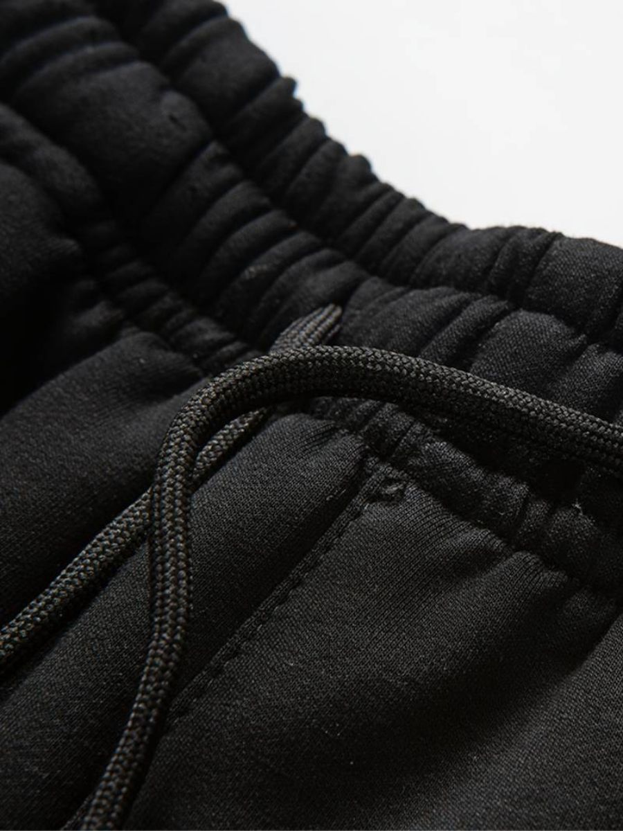 maglione con coulisse e pantaloni da jogging per uomo