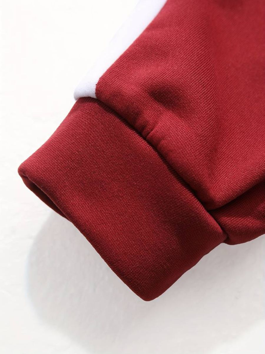 felpa con cappuccio e pantaloni da jogging con coulisse