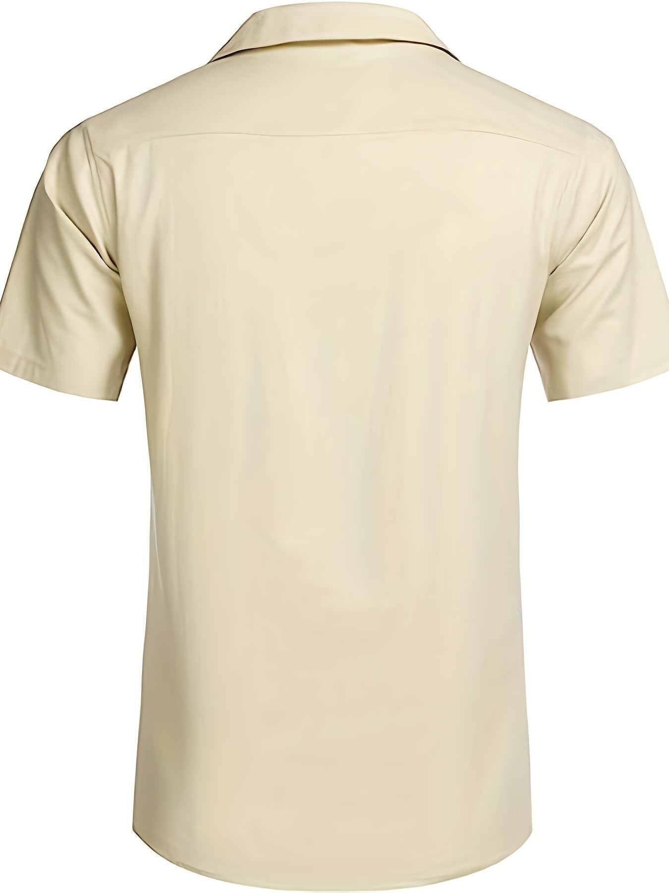 Camicia ampia casual, leggermente elasticizzata con maniche corte e risvolti