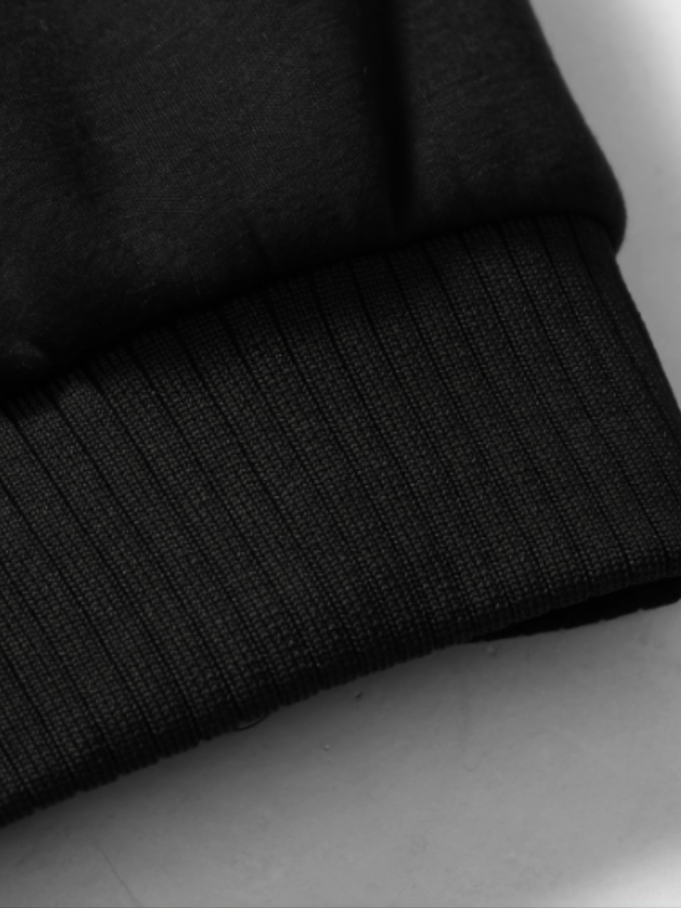 Felpa con cappuccio in pelliccia sintetica