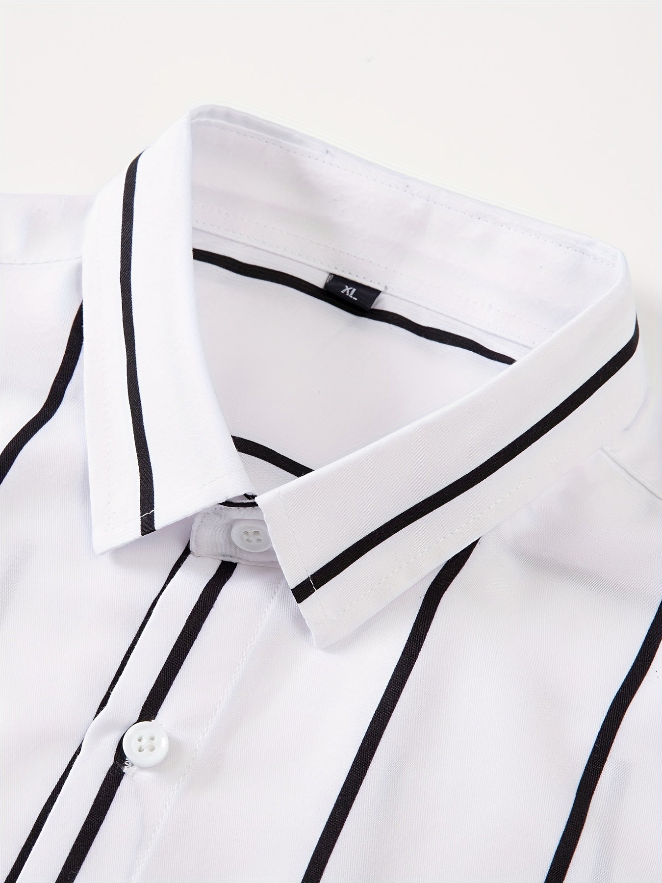 Camicia elegante a righe