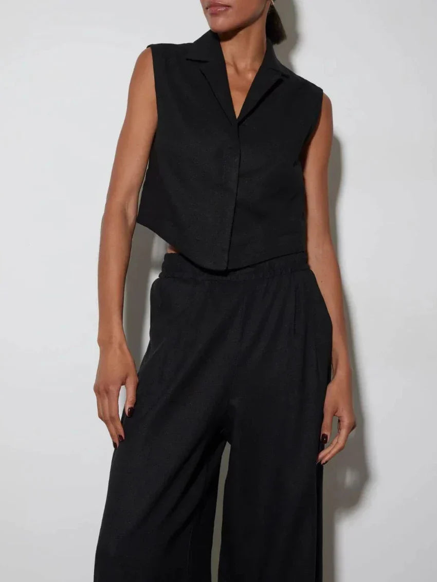 Cardigan chic e tailleur pantalone in lino e cotone