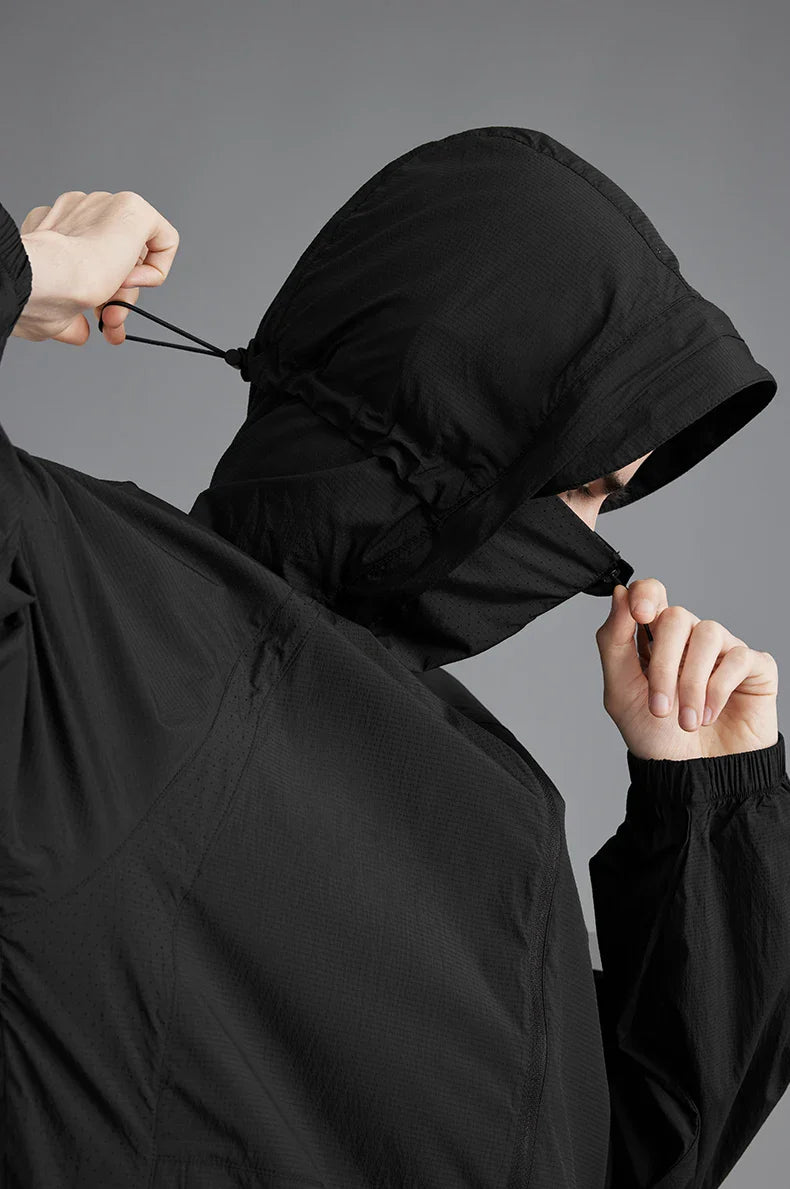 Giacca estiva traspirante con cappuccio per escursionismo all'aperto