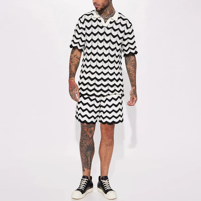 Set estivo composto da maglietta e pantaloncini lavorati a maglia