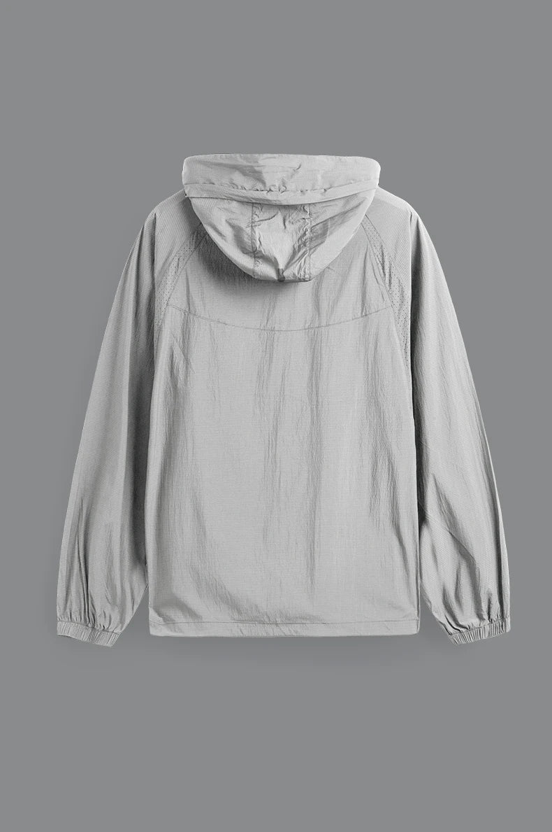 Giacca estiva traspirante con cappuccio per escursionismo all'aperto