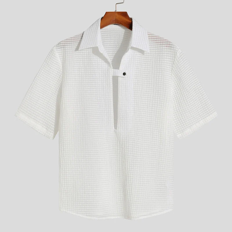 Camicia rigata con maniche lunghe e revers