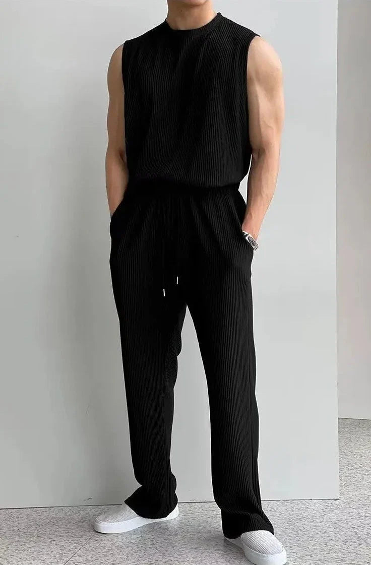 Canotta estiva senza maniche in maglia e pantaloni larghi