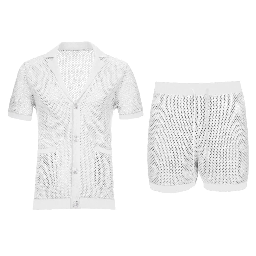 Ritaglio di maglietta trasparente e pantaloncini