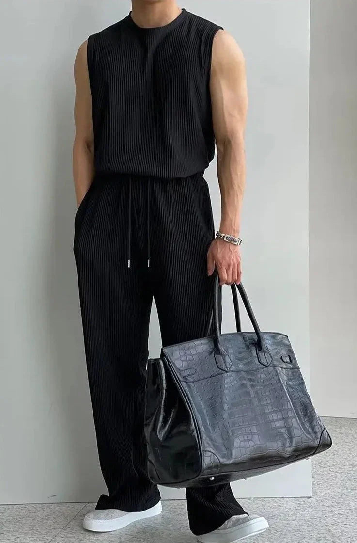 Canotta estiva senza maniche in maglia e pantaloni larghi