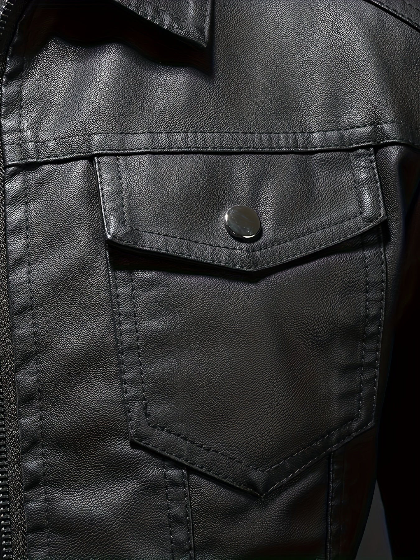 Giacca a vento semplice in pelle nera con maniche lunghe e cerniera