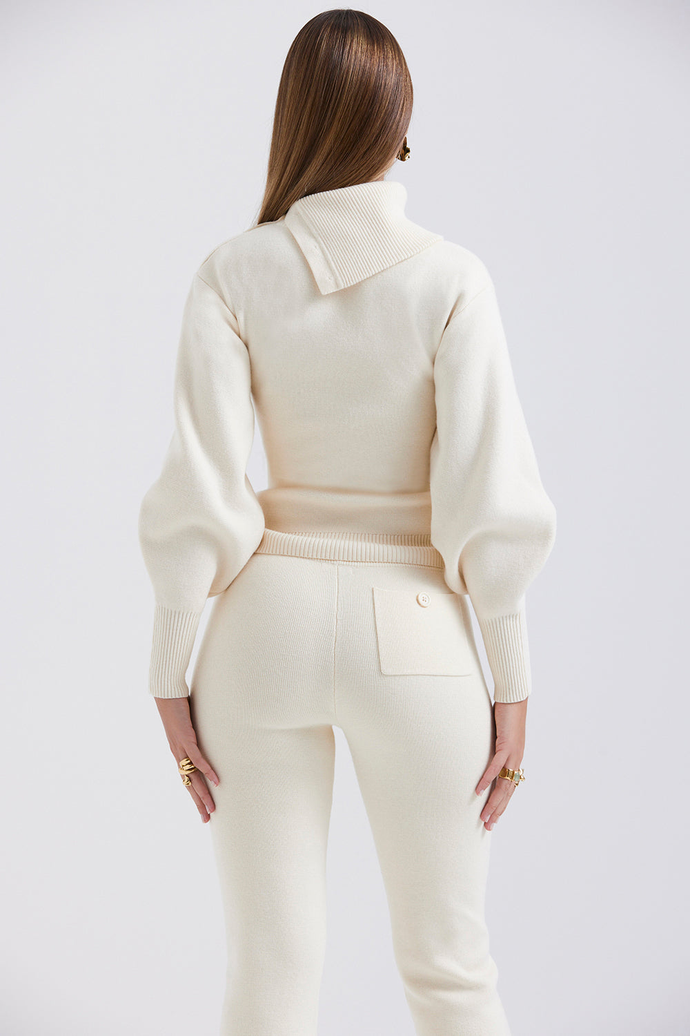 Maglia in misto cashmere con pantaloni