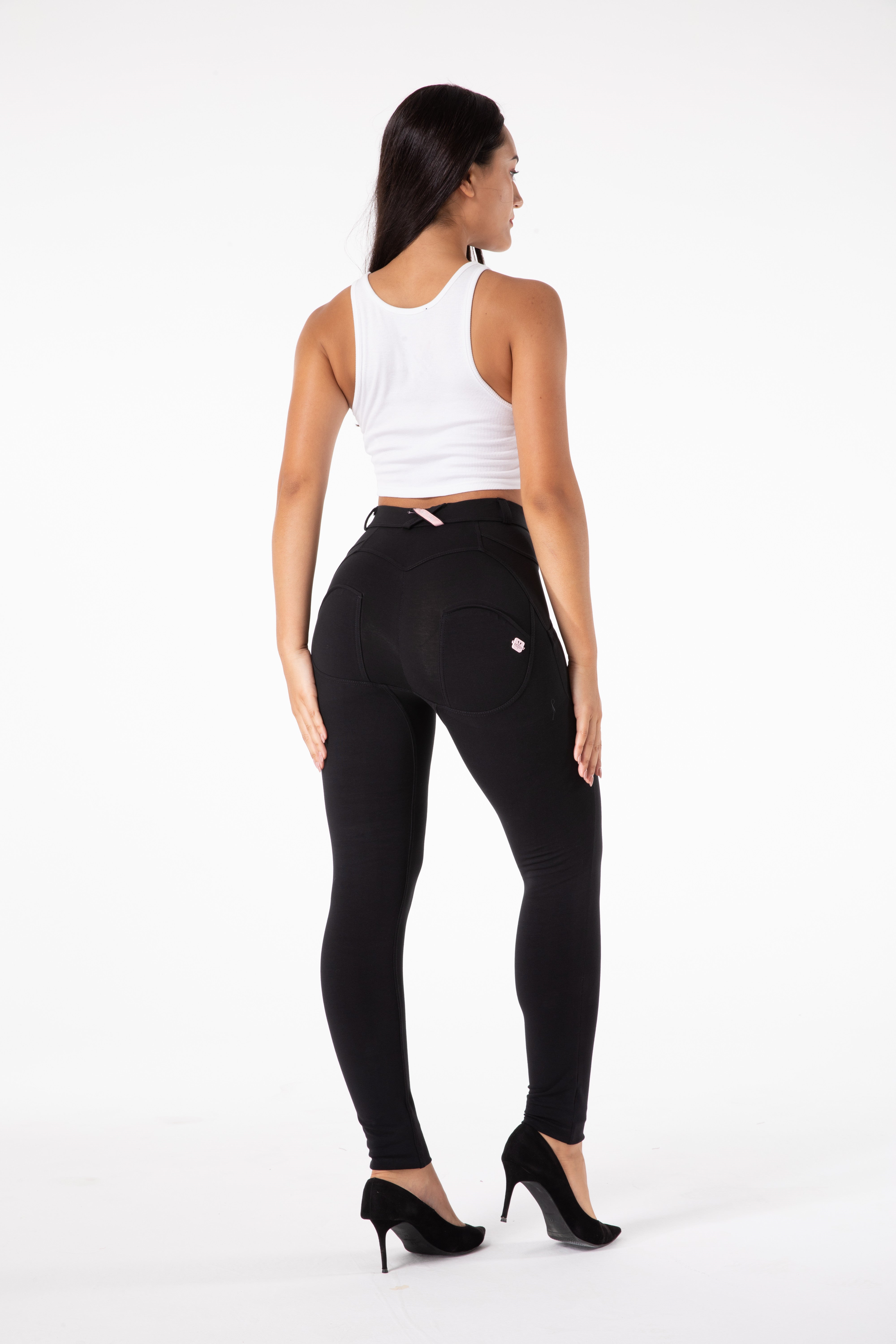 Pantaloni attillati neri