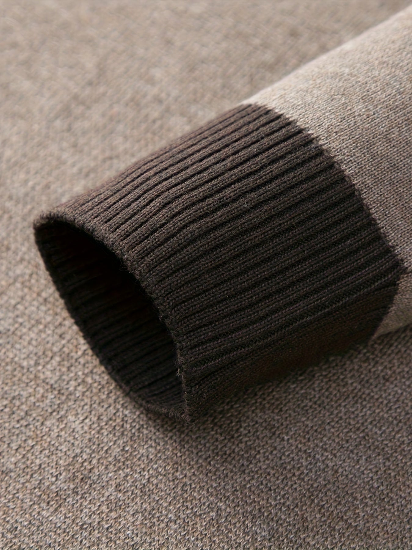 Maglione da uomo a maglia larga