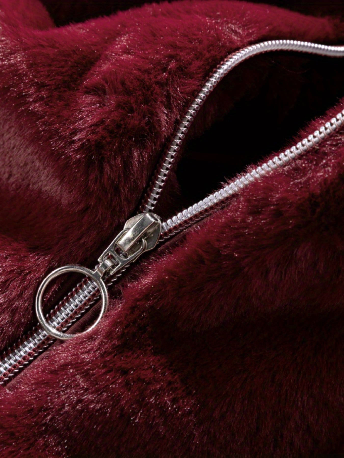 Felpa con cappuccio da donna in pelliccia sintetica