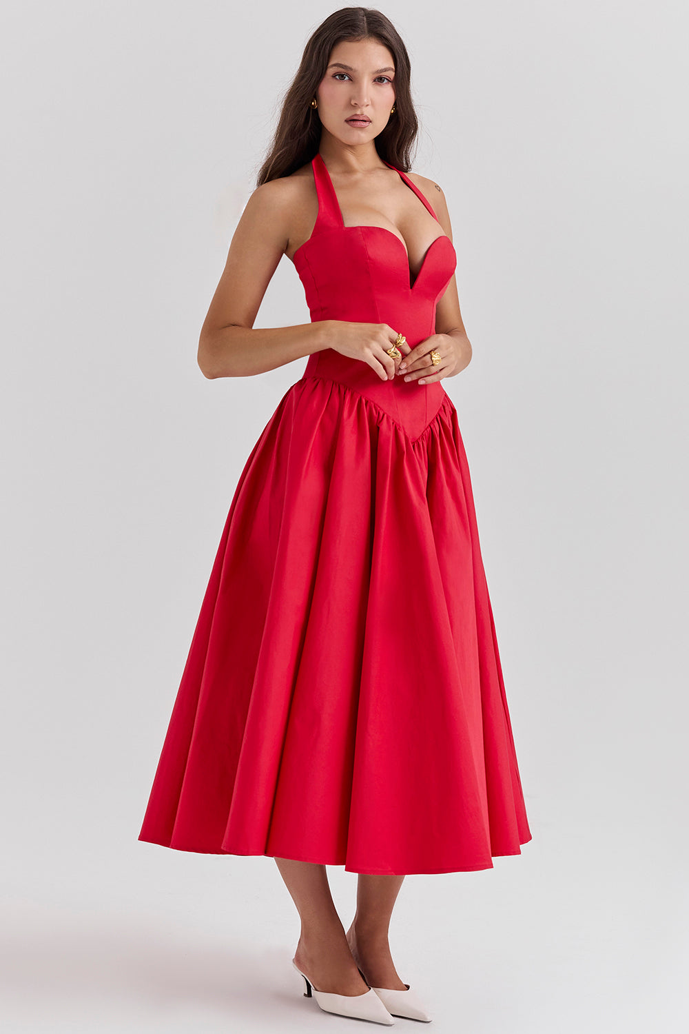 Abito midi con scollo all'americana
