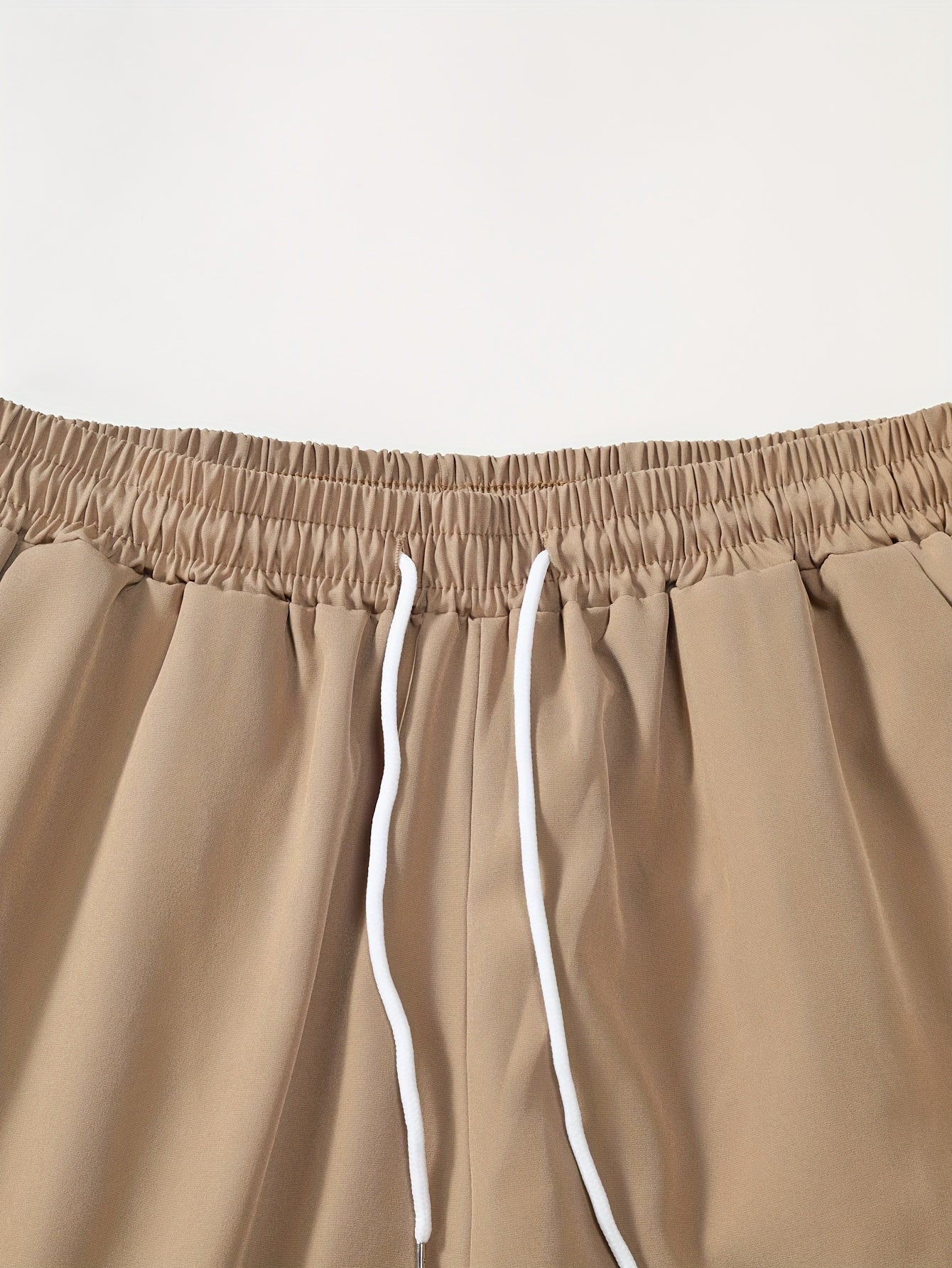 Set camicia e pantaloncini con stampa di foglie