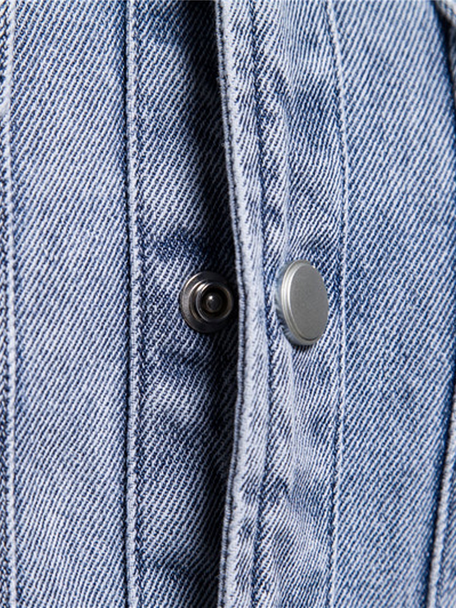 Camicia in denim a maniche lunghe da uomo