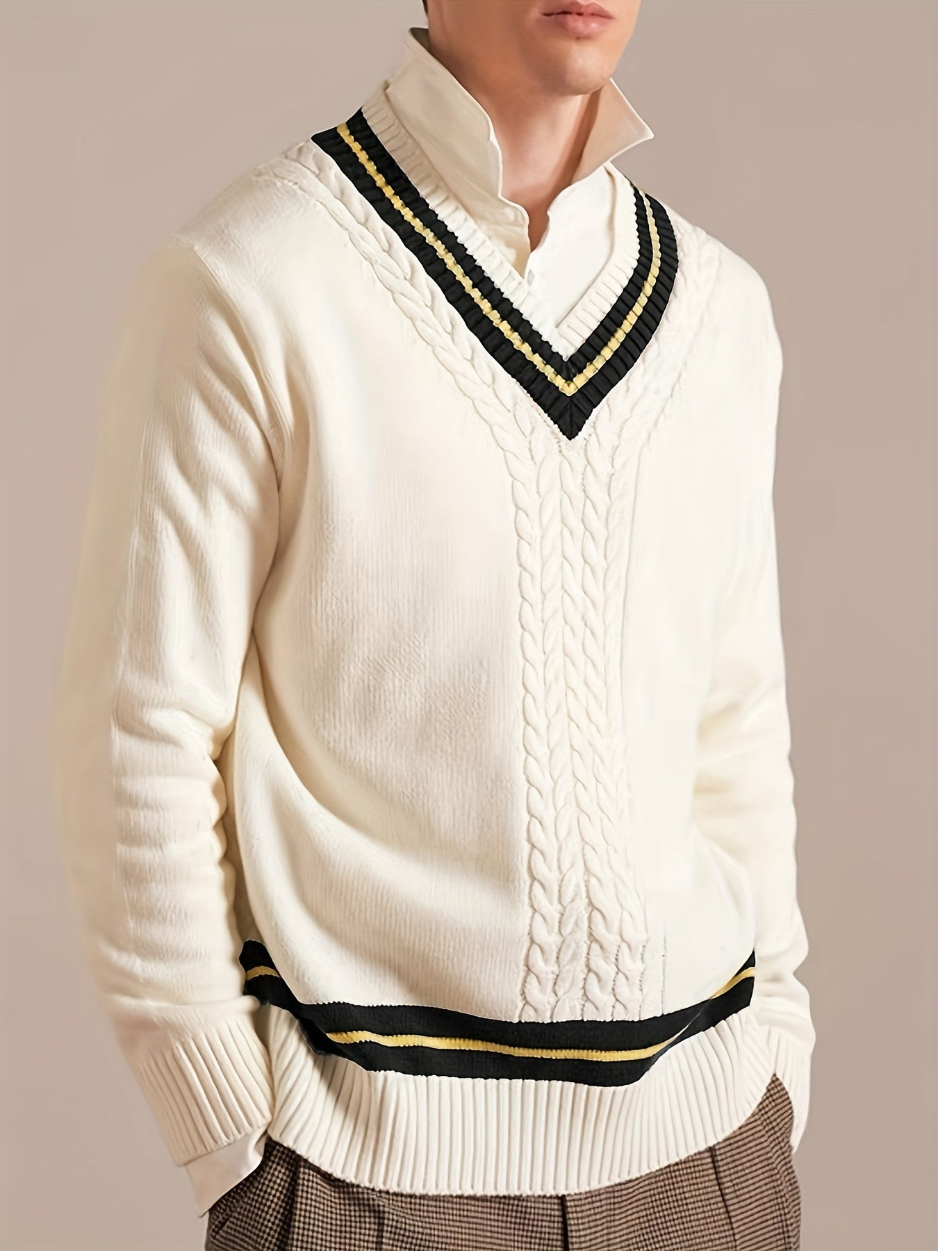 Maglione lavorato a maglia beige con elasticit? media