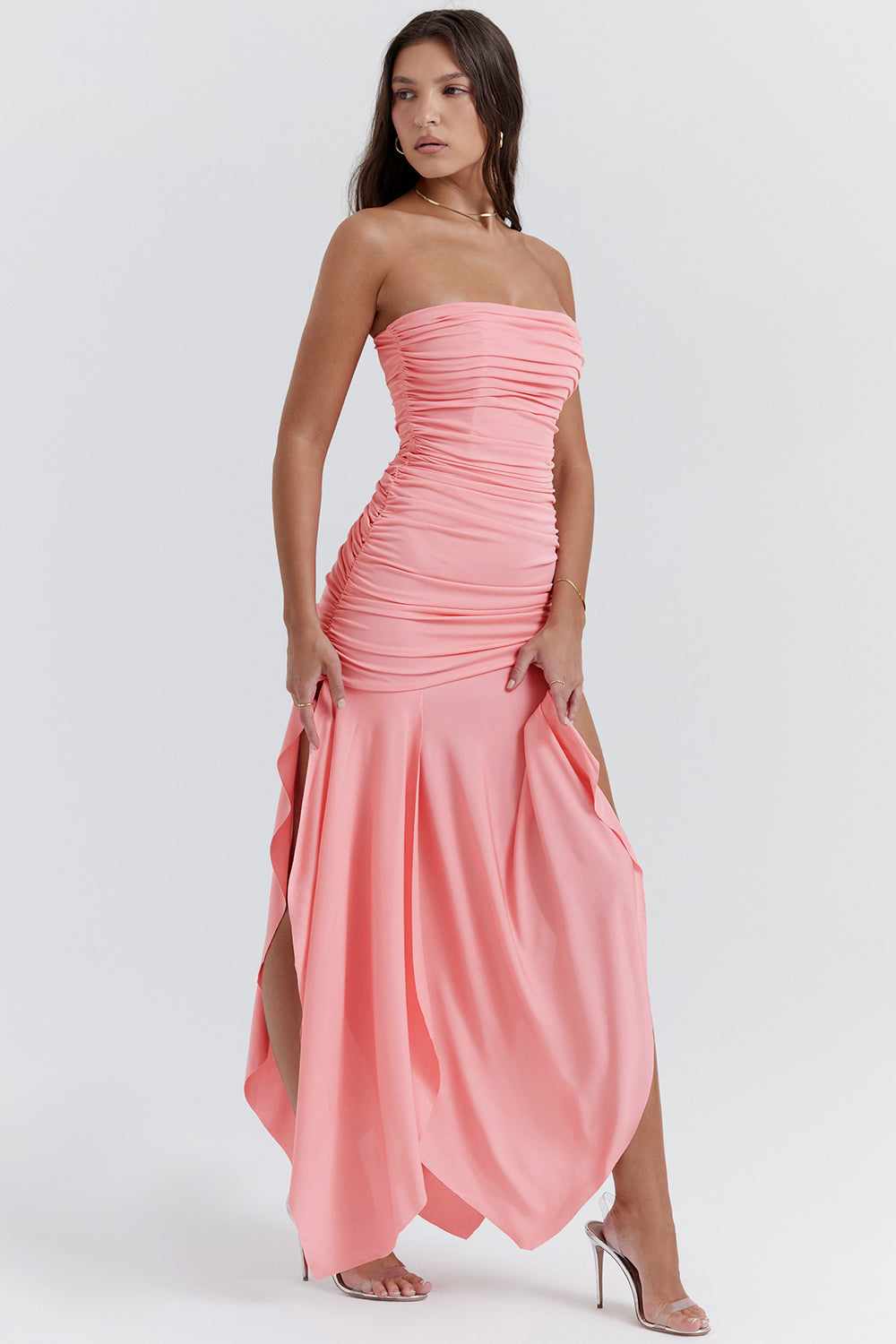 Abito asimmetrico con plissé albicocca