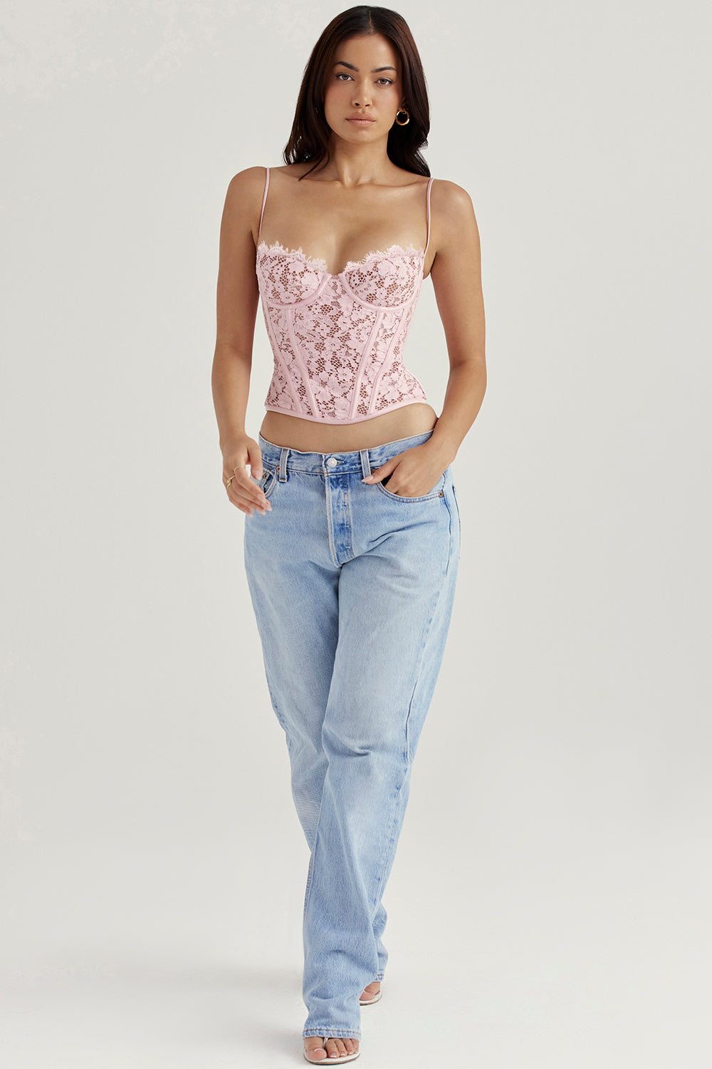 Corsetto con ferretto in pizzo rosa