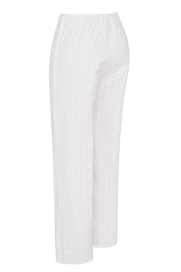 Top bralette in pizzo sangallo bianco con pantaloni