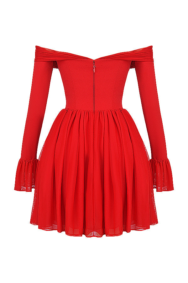 Abito con spalle scoperte