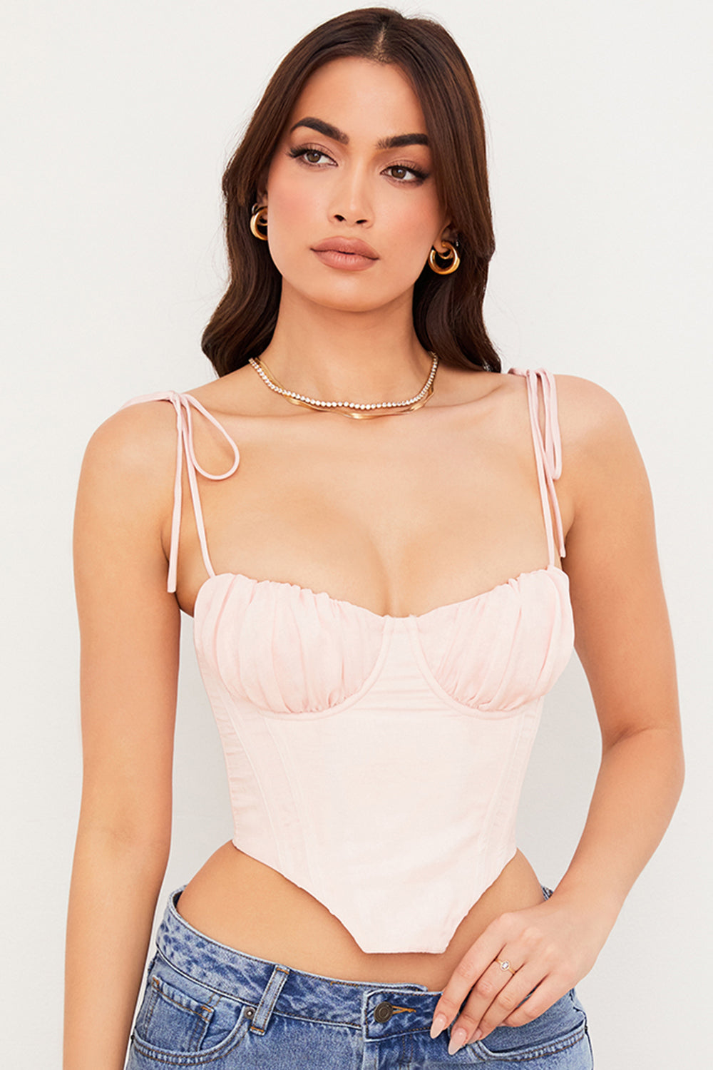 Corsetto corto rosa confetto con busto in chiffon plissettato