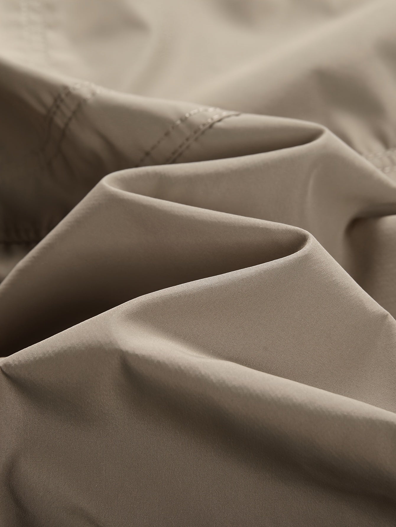 Calda giacca in pile con tasche con patta