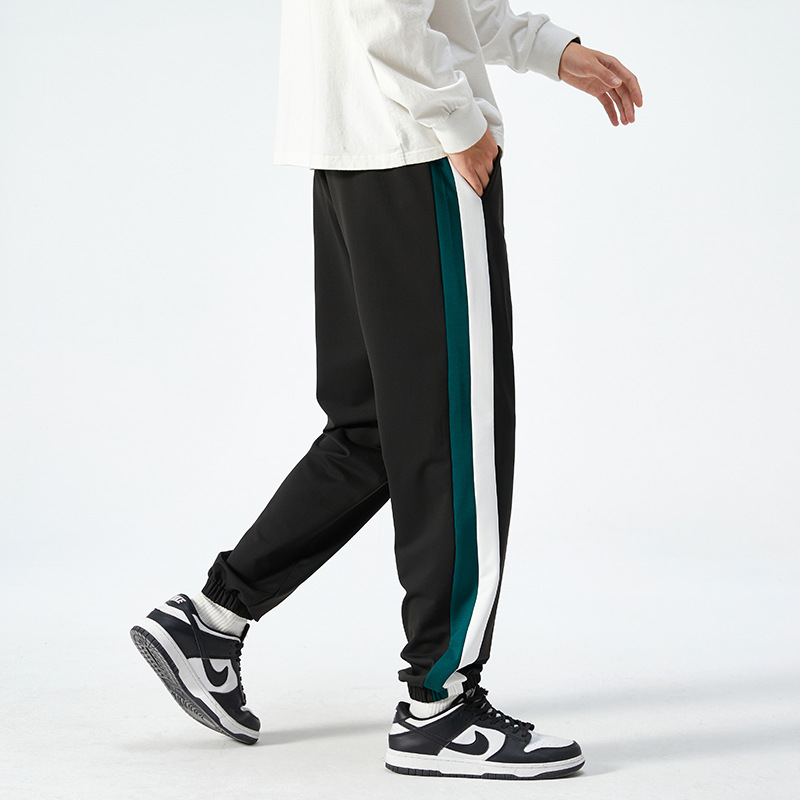 Pantaloni sportivi extra large